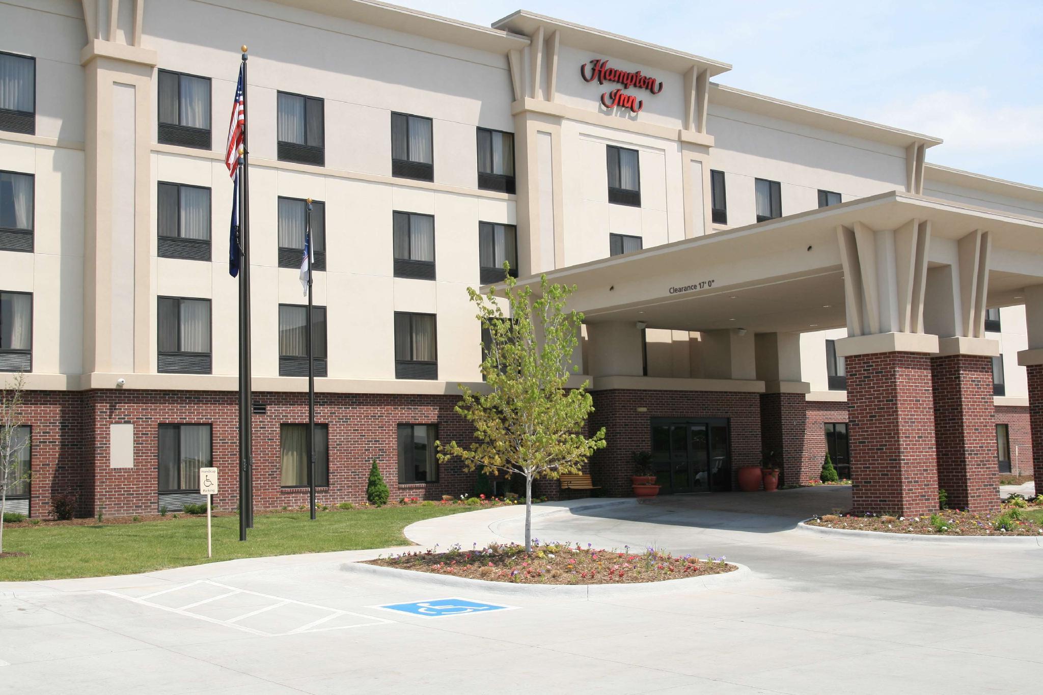 Newly Renovated Hampton Inn Omaha West Lakeside Ngoại thất bức ảnh