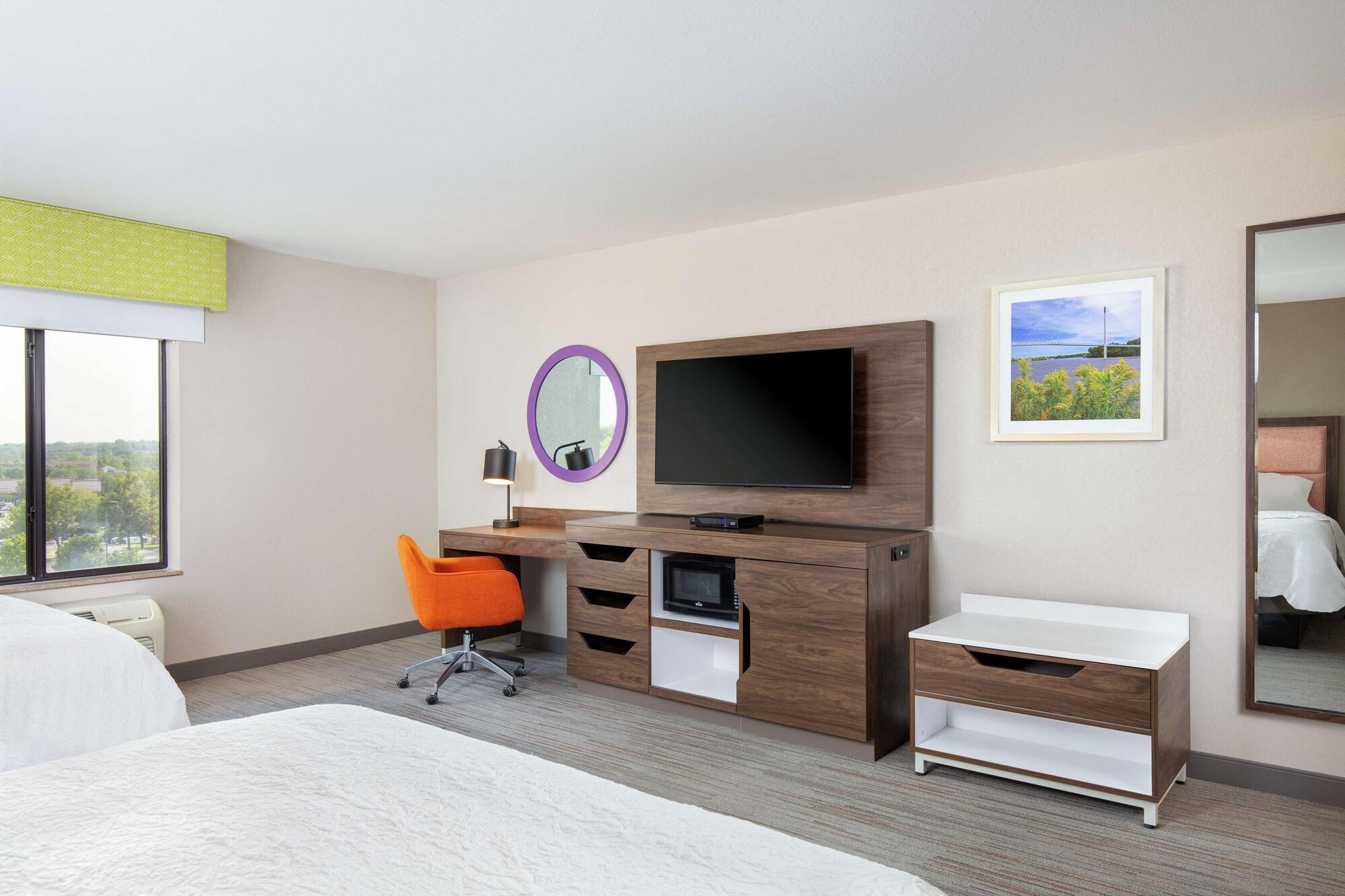 Newly Renovated Hampton Inn Omaha West Lakeside Ngoại thất bức ảnh