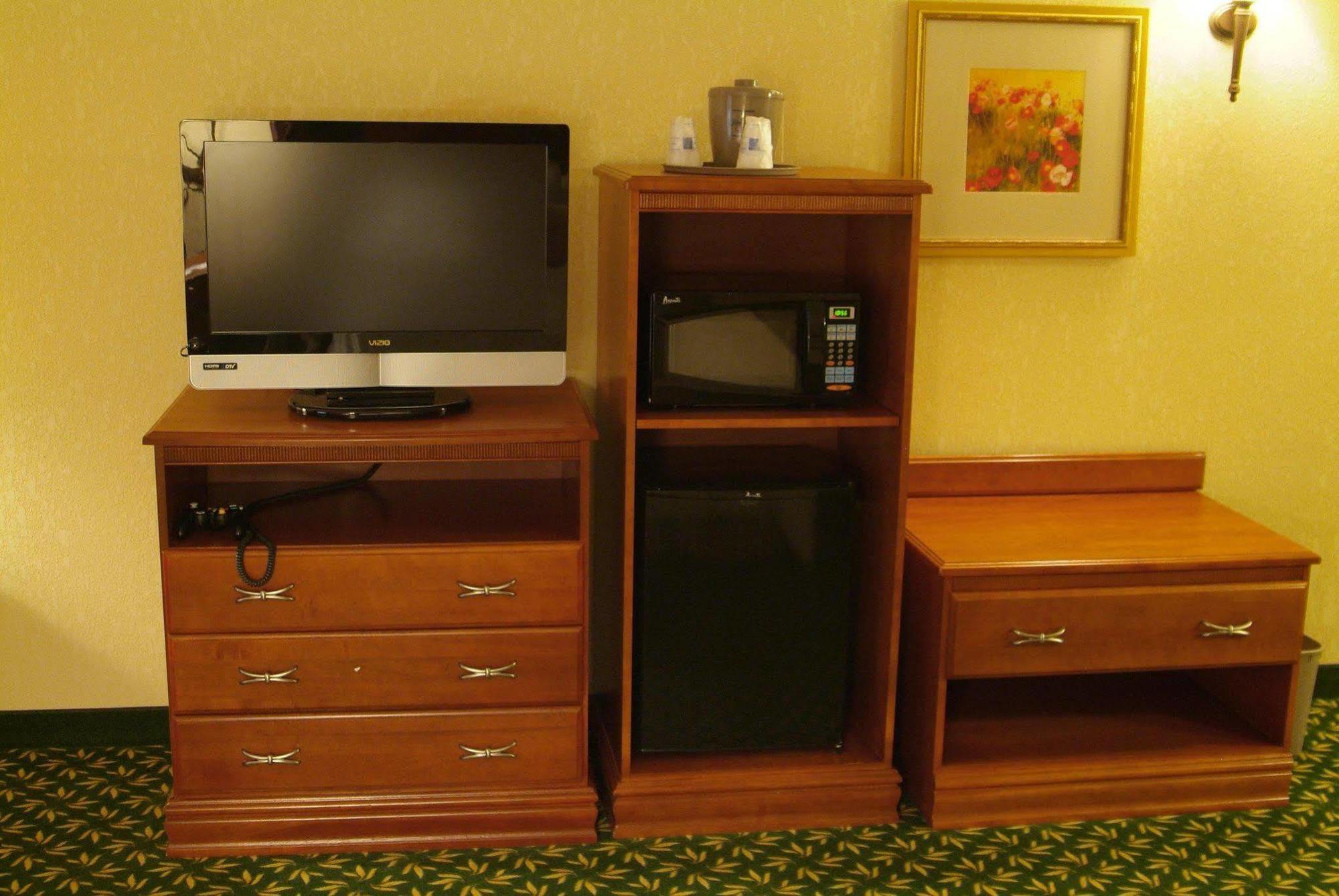 Newly Renovated Hampton Inn Omaha West Lakeside Phòng bức ảnh